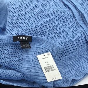 DKNY lot620 nwt scarf